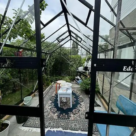 Stor Enebolig Med Treningsstudio Og Terrasse Сола